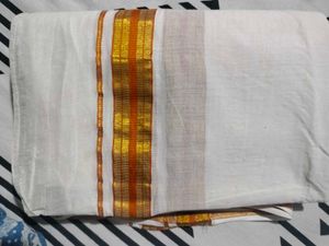 women set mundu