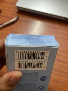 BRAND NEW UNOPENED Philips 2000 Series Headphones