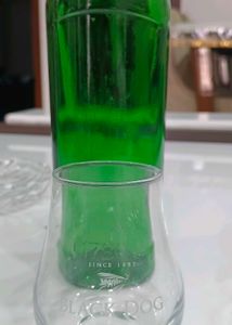 3 Glasses.