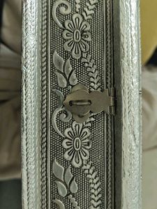 Dryfruit box