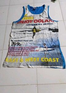 cool printed tank top for beaches