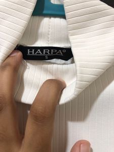 Korean Turtle Neck Top (white+black)