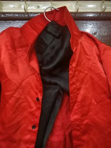 Boy&#39;s Red Shirt &amp; Suspenders Outfit