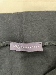 ✨ Boss Babe Black Skirt:Classic Work-to-Cocktail ✨