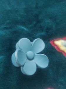 Flower Hair Claw Clips (Set of 3)