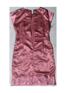 Elegant Mauve Satin Dress with Floral Embroidery