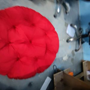 Red Round Papasan Cushion brand new condition Unus