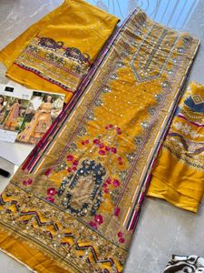 Aliza Pakistani Suit - Mustard