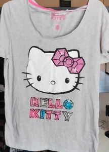 Hello Kitty Tshirt