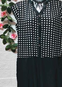 🎁Buy Two Get One Item Free🎁Checkered Black &amp; Whi