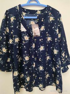 Floral Navy Top - XXL
