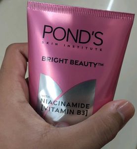 Pond&#39;s Bright Beauty Facewash (Unused)