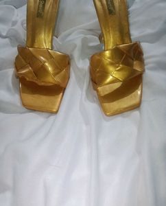 Sherrif Golden Heels