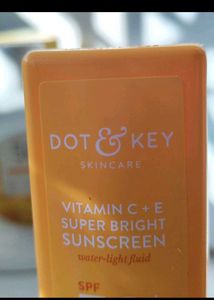Dot &amp; key Sunscreen