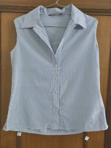 White and Blue Stripped Sleeveless Shirt 💙🤍💙🤍