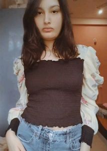 Floral Sleeve Brown Crop Top