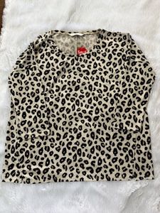 🐆 Wild & Chic Leopard Print Top
