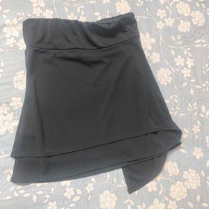 Chic Black Mini Skirt