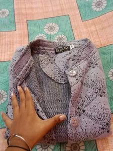 Patterned sweater for women