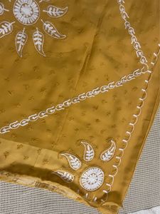 Lucknowi Chikankari Saree