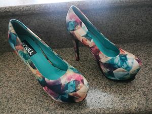 Geometric Print Platform Heels