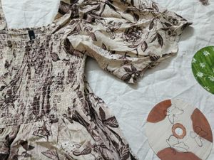 Buy top and get a necklace free for women