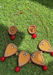 Handmade Customised Jwellery