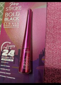 Jaquline USA Bold Black Liquid Eyeliner