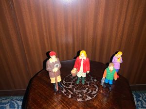 Saleee!!Miniature Family Showpiece