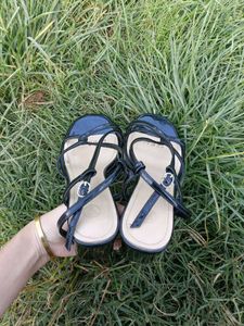 black strappy  classy heel