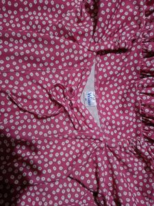 Chic Pink Polka Dot Puffed Sleeve Top