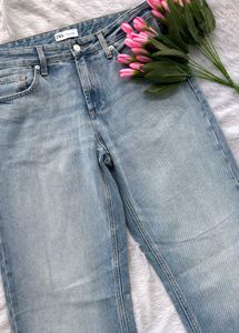 Zara Long Wide Leg Jeans 32-34