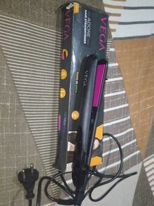 Vega Hair Straightener