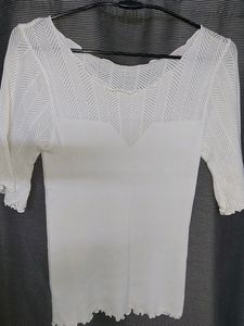 White cute ribbed top