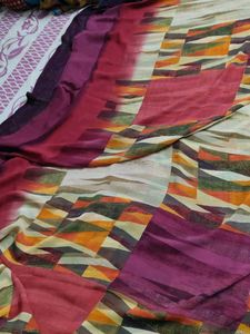 Stylish Geometric Print Saree