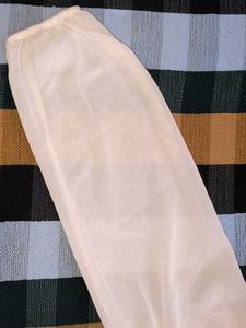 Lace Detail Cropped Cardigan