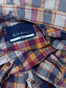 Men's Plaid Button-Down Shirt
