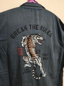 Moda Rapido (Gucci Style Shirt) At Throw Away Pric