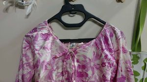 Floral Print Long Sleeve Top