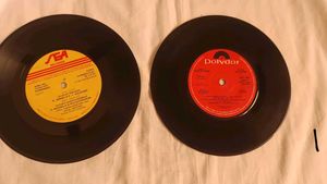 🎶 Vintage Vinyl Records