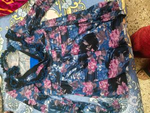 Floral Print Stylish Winter top in xl size