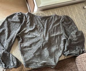 Stylish Crop Top Shimmer Pattern