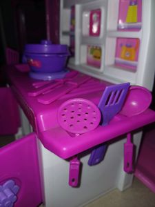 Barbie doll kitchen set 𓌉◯𓇋