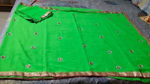New Parrot Green Sari With Unstitched Blouse