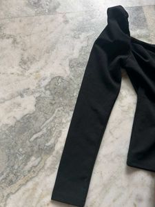 Chic Black Long Sleeve Top