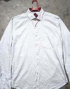 White Shirt In Excellent Condition