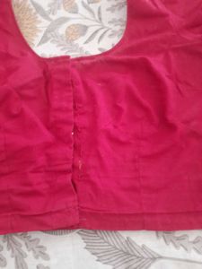 Red color rubia blouse