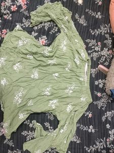 Floral Green Top