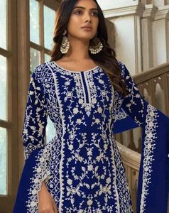 Elegant Blue Embroidered Kurta Set