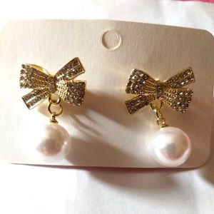 Bow Pearl Dangle Earrings